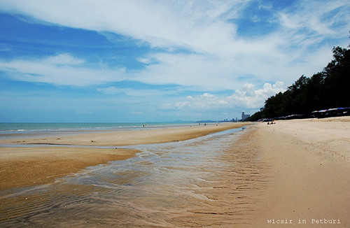 หาดชะอำ